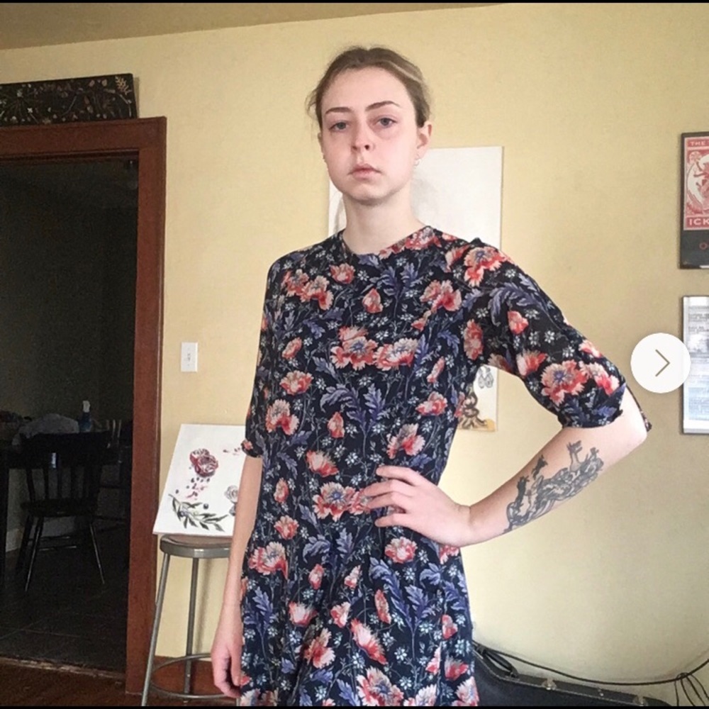 Knee length floral Zara dress